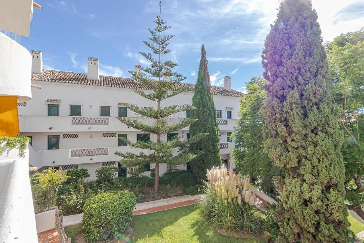797 Holiday Rentals - Apartamento frente al Parque la Paloma con piscina Benalmádena 0*,  Spagna
